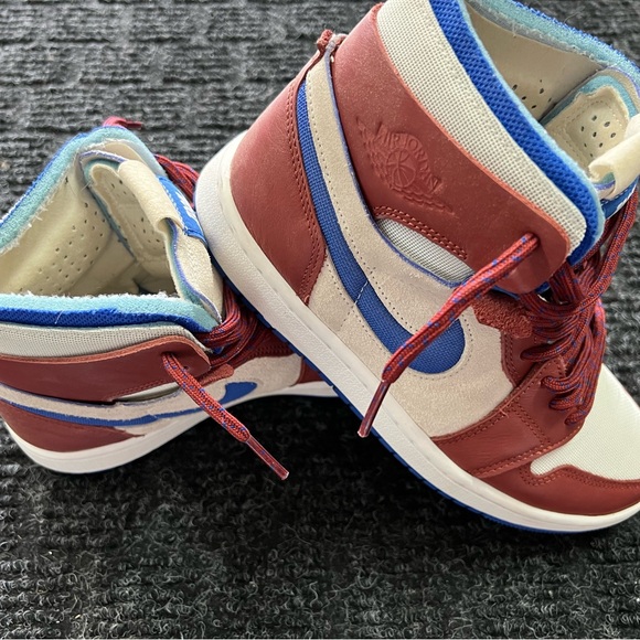 Jordan 1 High Cushion Zooms - Picture 1 of 8